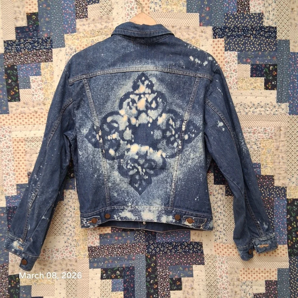 Vintage Wrangler Denim Trucker Jacket Upcycled‎ Reworked Bleached Size 42